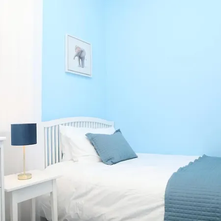 Tatil Evi Ballina 4 Bed Townhouse *