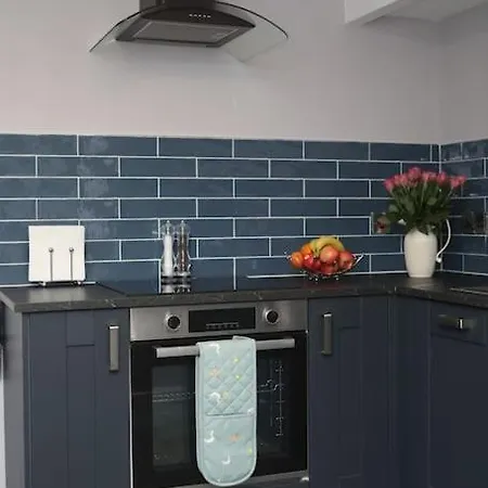 Ballina 4 Bed Townhouse Tatil Evi Ballina (Mayo)